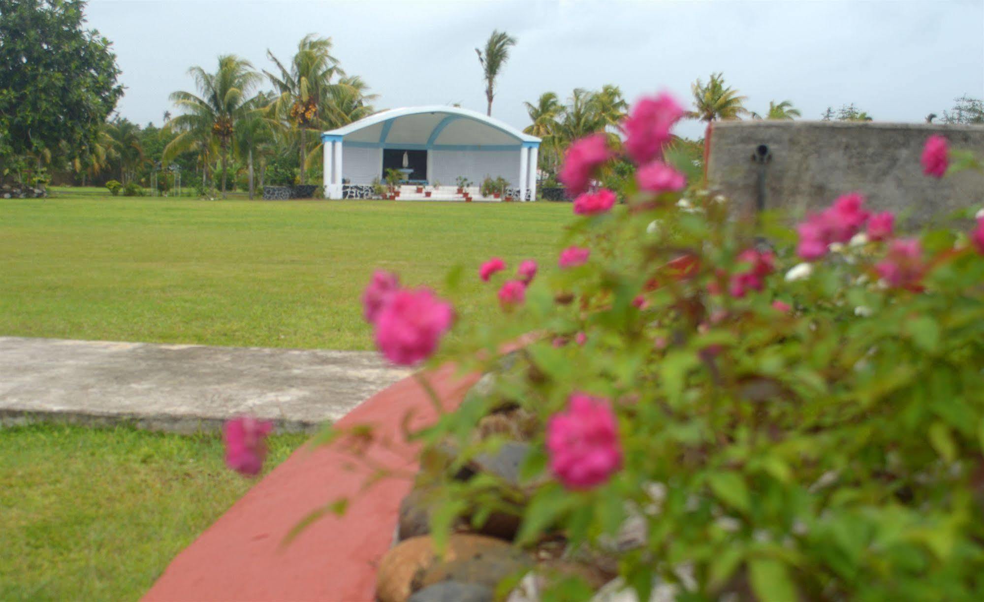 The St Therese Samoa Retreat And Accommodation Tuana'i Екстер'єр фото
